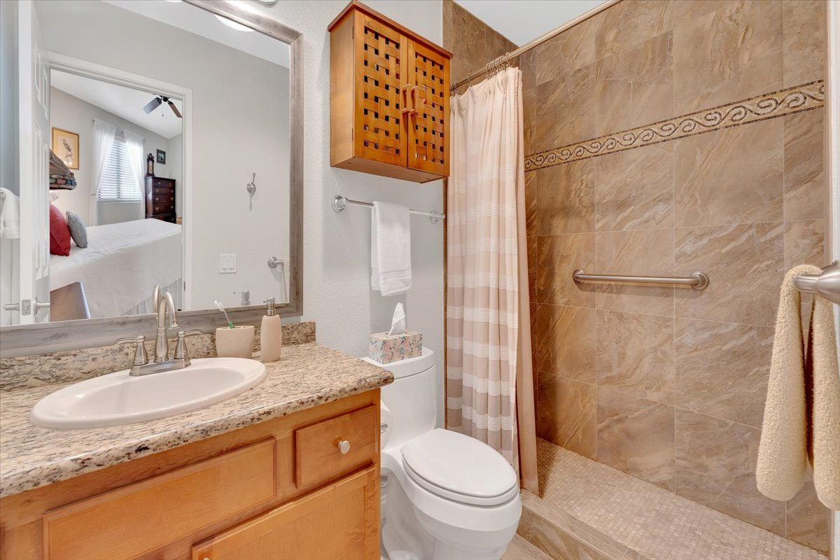 Rancho San Diego sold home — photo 8