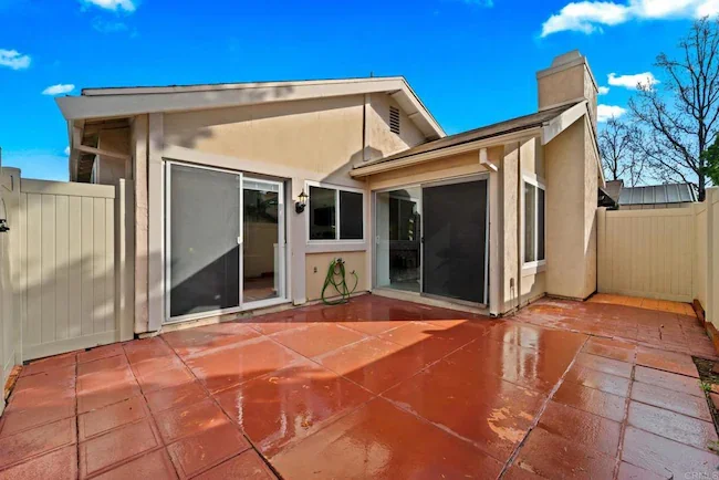 Spring Valley sold home — photo 9