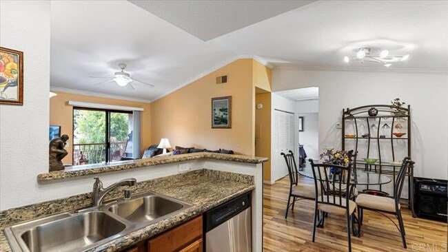 Paradise Hills sold home — photo 3