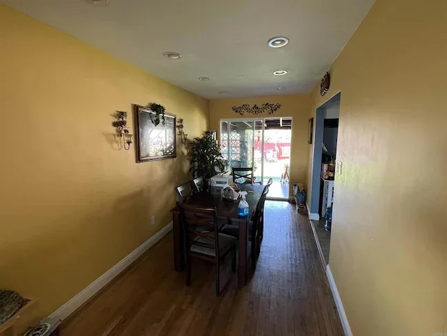 Rancho San Diego sold home — photo 3