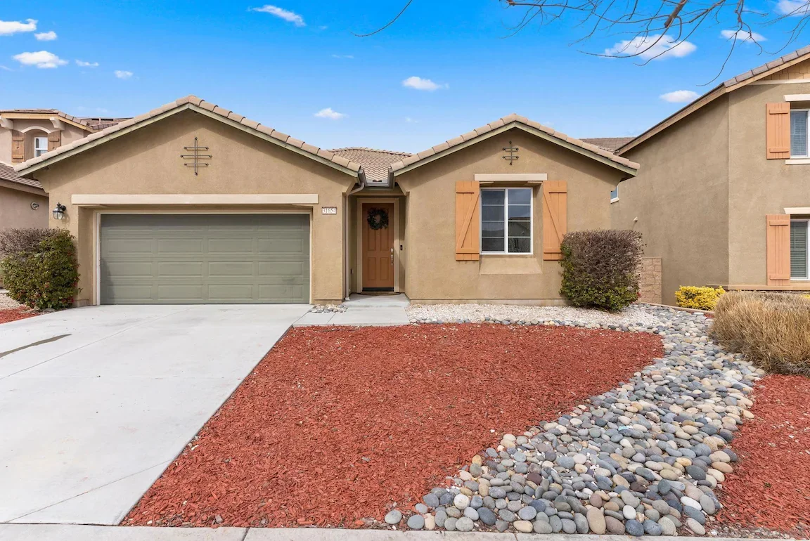 Sold home in Lakeside