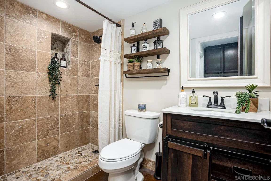 Murrieta sold home — photo 4
