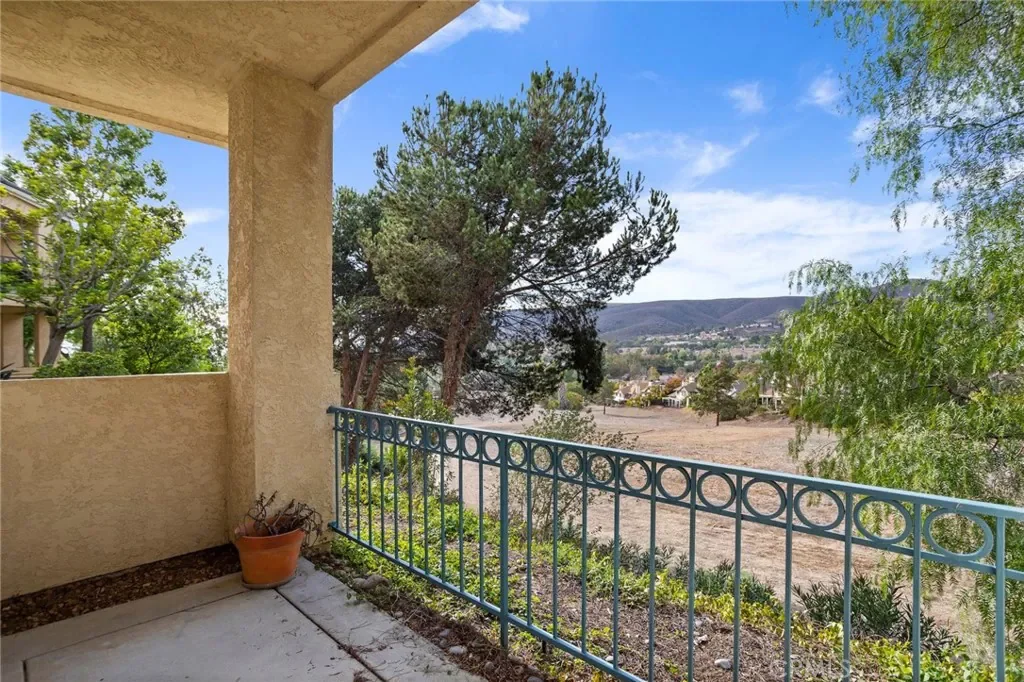 Lemon Grove sold home — photo 6