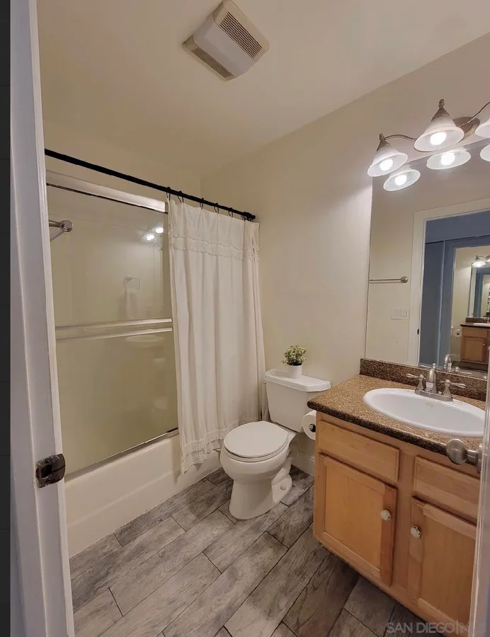Carmel Mountain sold home — photo 3