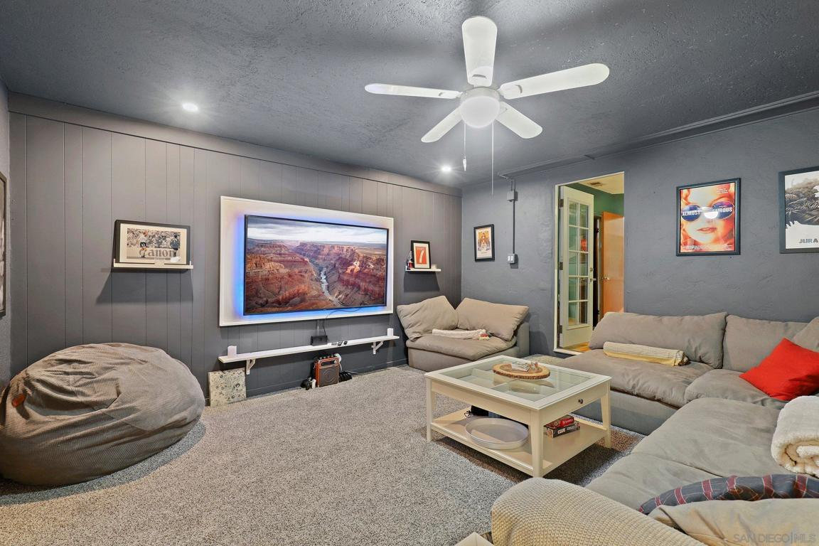El Cajon sold home — photo 6