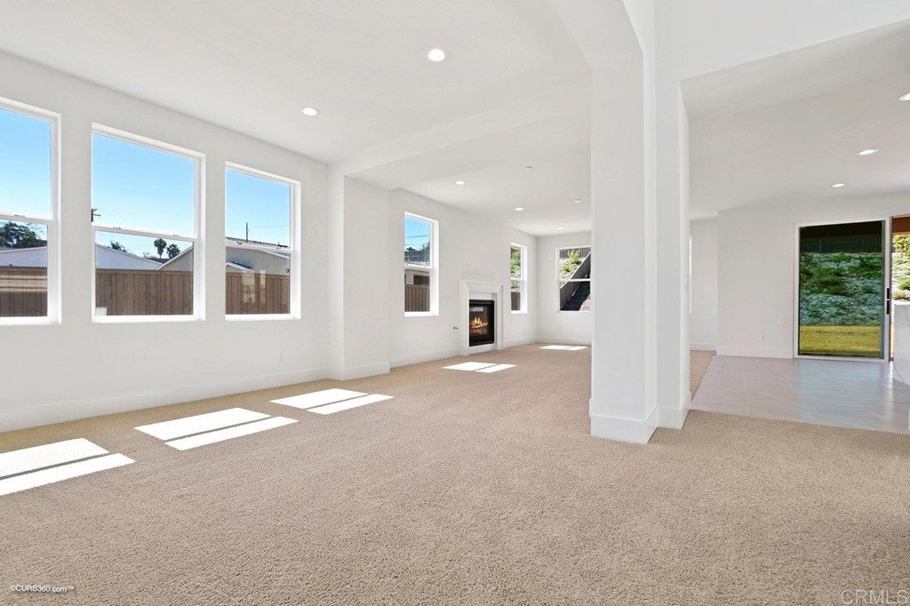 El Cajon sold home — photo 6