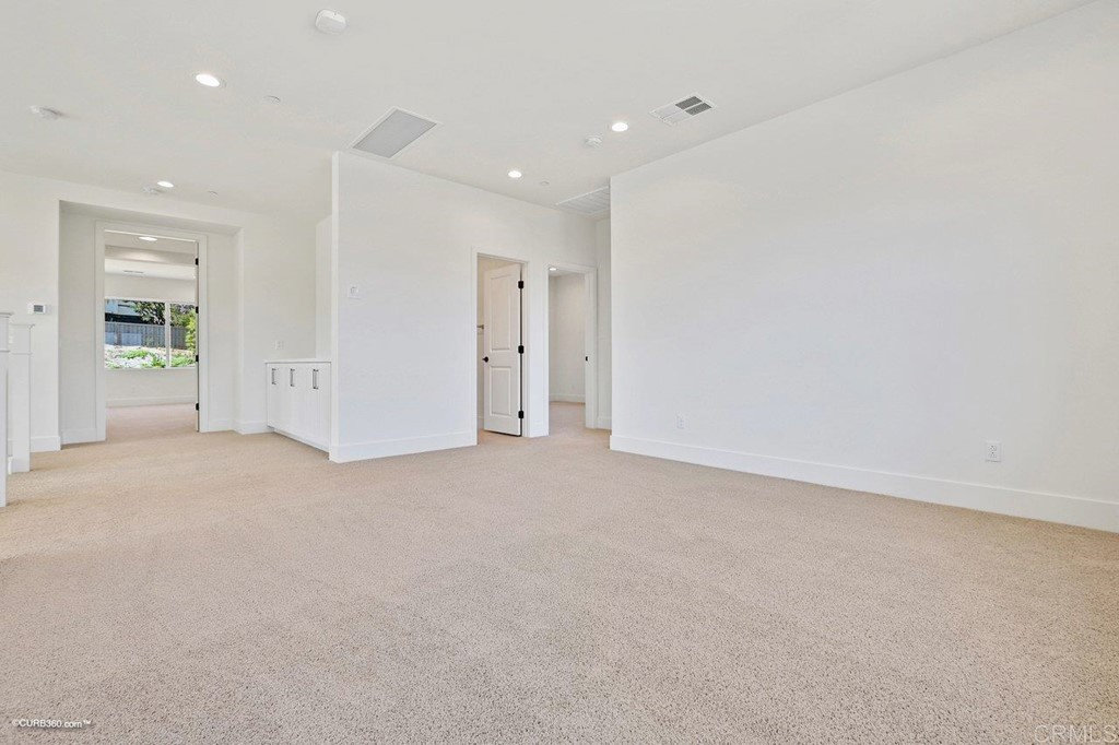 El Cajon sold home — photo 9