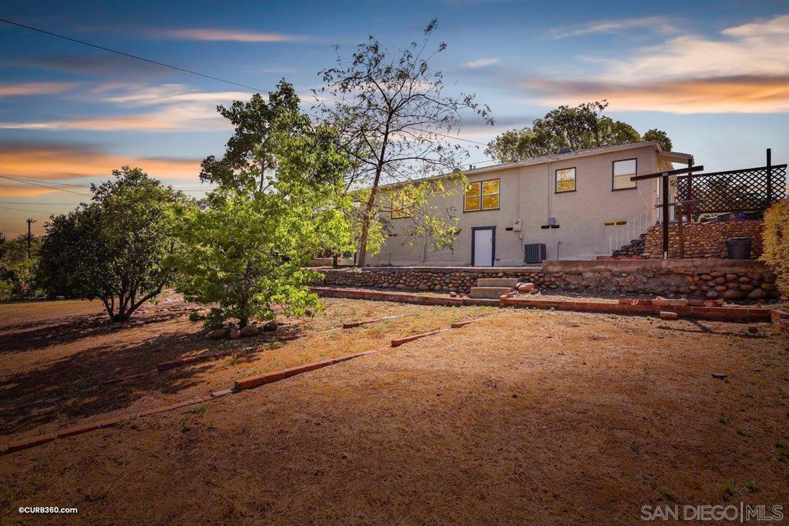 La Mesa sold home — photo 5