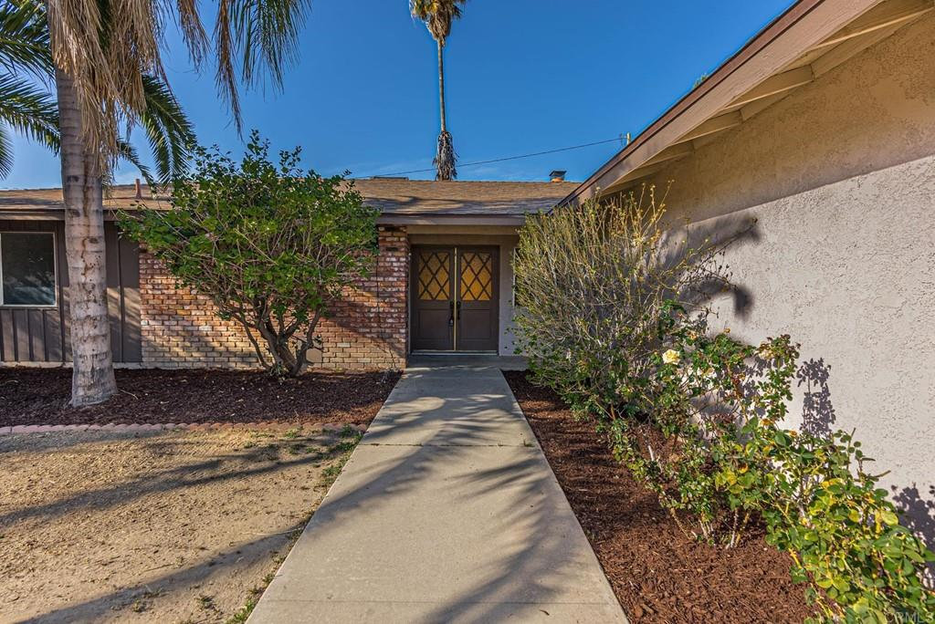 Hemet sold home — photo 2
